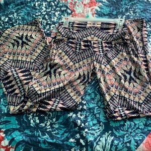 A. Byer pants size M